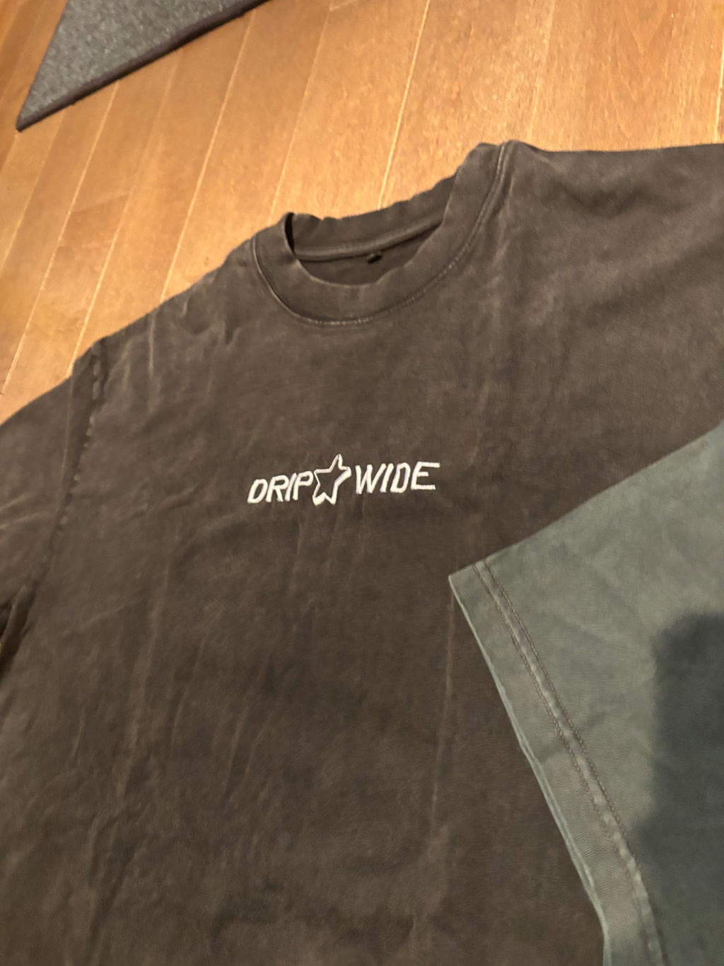 BOXY T-SHIRT BLACK